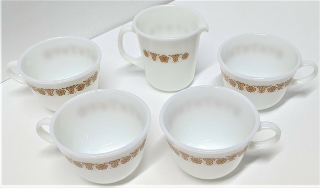 Download Pyrex Cornflower and Butterfly Tea/Coffee Cup and Creamer ...