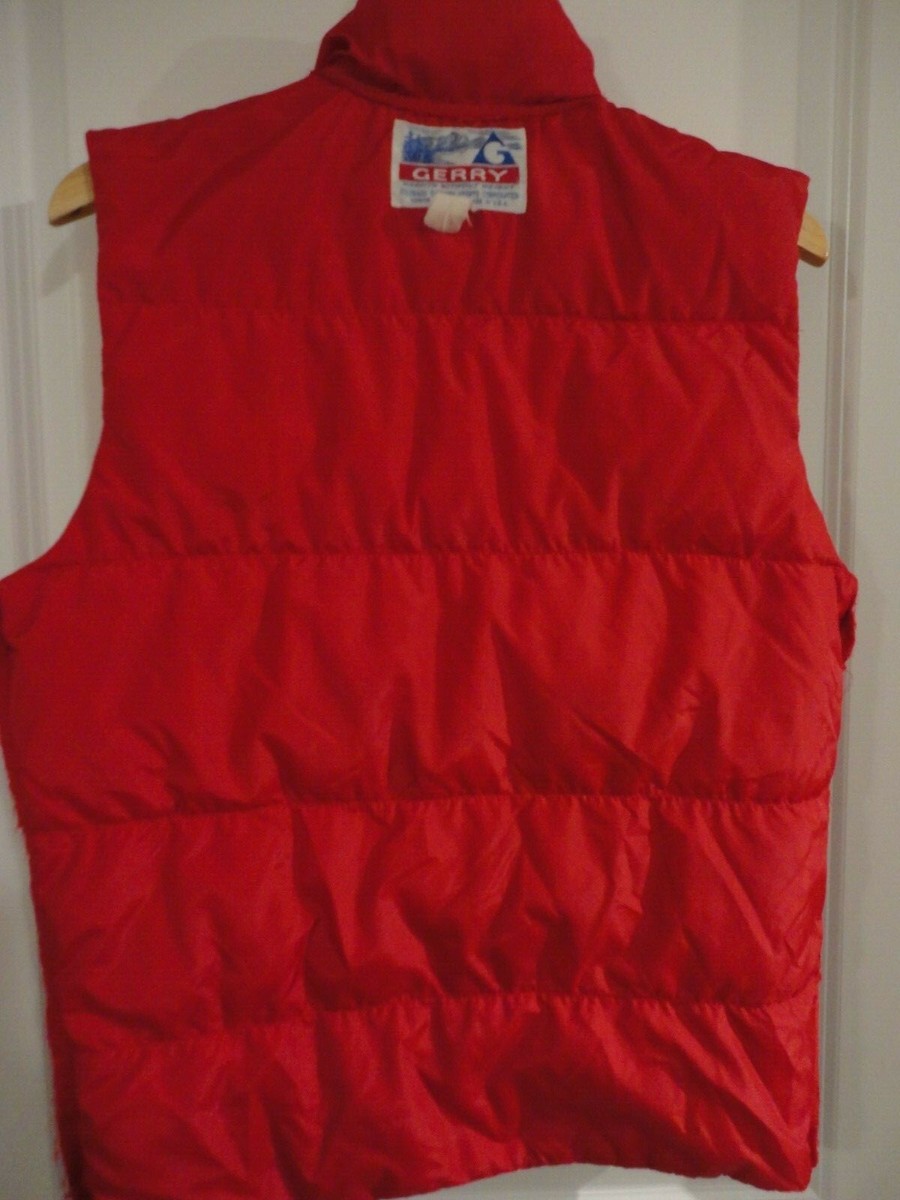 Gilet Rembourré Vintage Gerry Rouge Des Années 70 - Taille M, Duvet Nylon, Fabriqué Aux USA - Occasion Parfait état