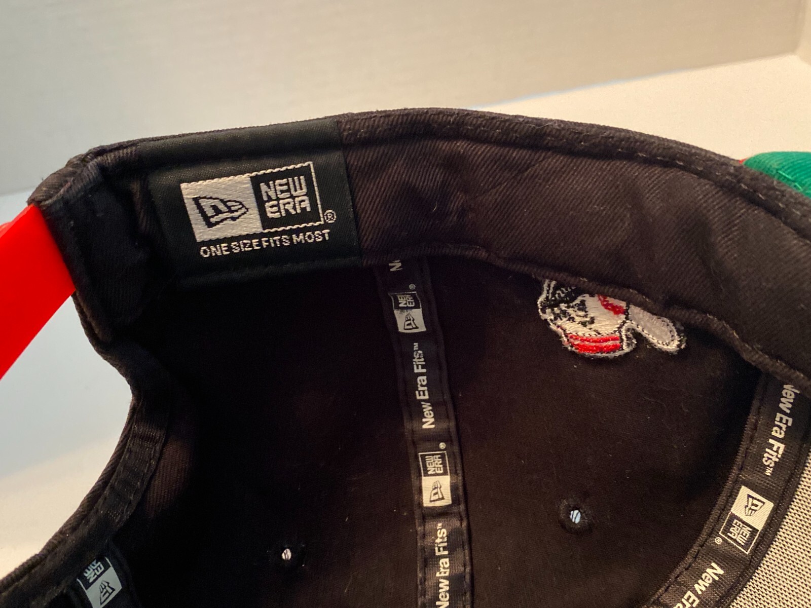 Cincinnati Reds Black Adjustable Snapback Hat Emb… - image 14