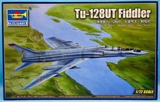 Trumpeter 01688 1/72 Tu-128UT Fiddler Brand N...