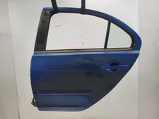Porte arrière et accessoires Mitsubishi LANCER