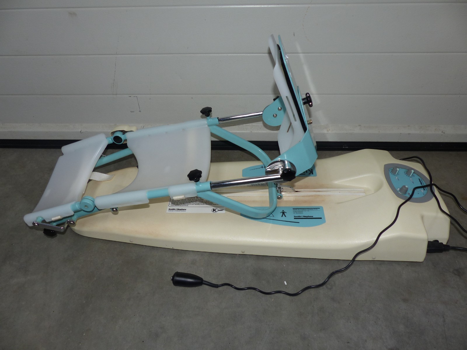 Kinetec Prima + Motor Bewegungsschiene CPM Therapie