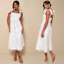NWOT Lulus Effortlessly Sweet White Tulle 3D Floral Tie-Strap Midi Dress Size M