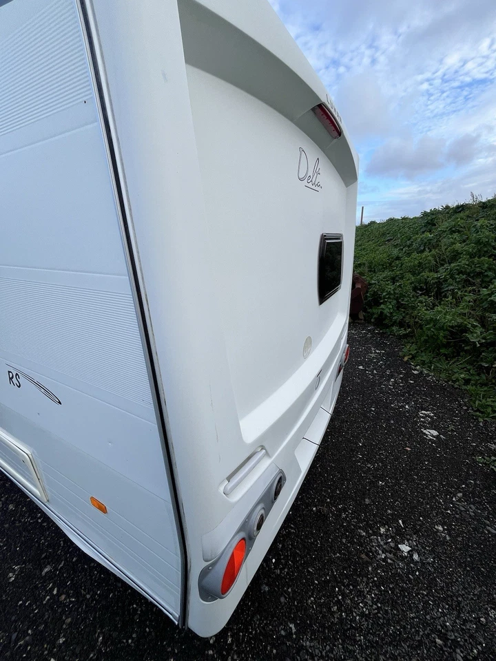 Lunar Delta Rs 2013 4 Berth Fixed Bed Read Description - Image 4 of 4