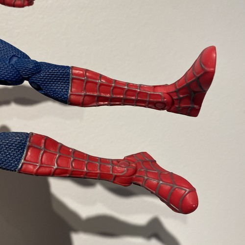 2006 HASBRO Spiderman Large 10" Action Figure RARE MARVEL SPIDER-MAN Posable EUC - Picture 9 of 14