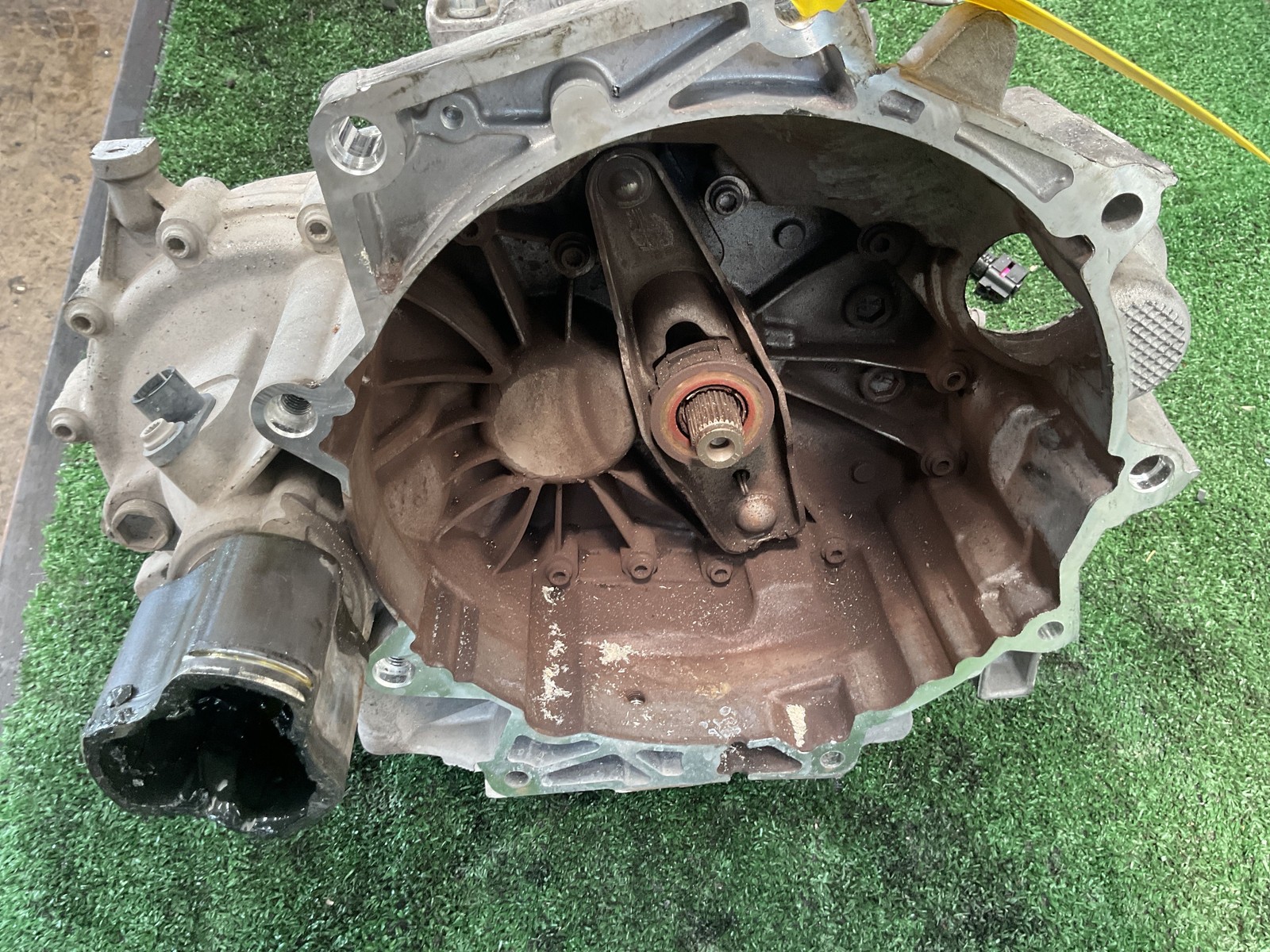 CAMBIO MANUALE COMPLETO PER VOLKSWAGEN Polo 6° Serie 0DQ301103G Benzina 1.0 TS