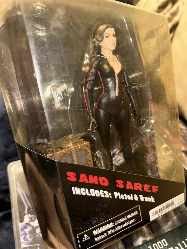 Boneco de ação novo em folha The Spirit Sand Seref filme com baú - Imagem 3 de 4