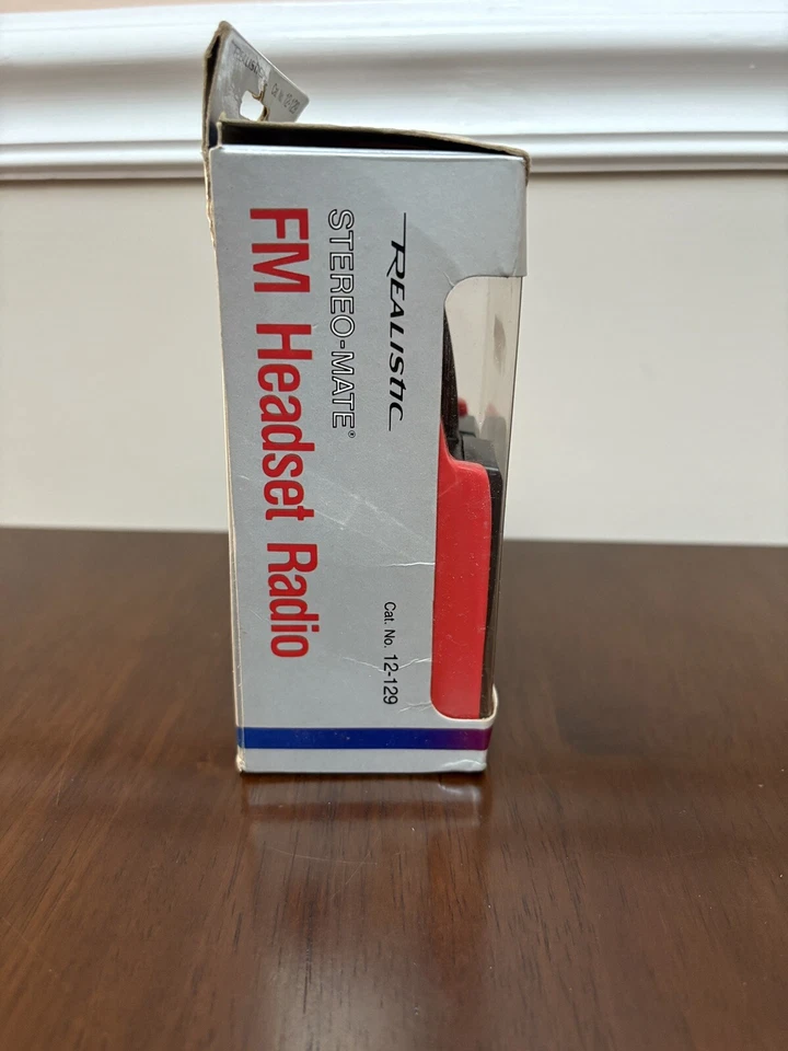 Realistic Stereo Mate FM Headset Radio - Vintage Radio Shack New Old Stock - Image 3 of 4
