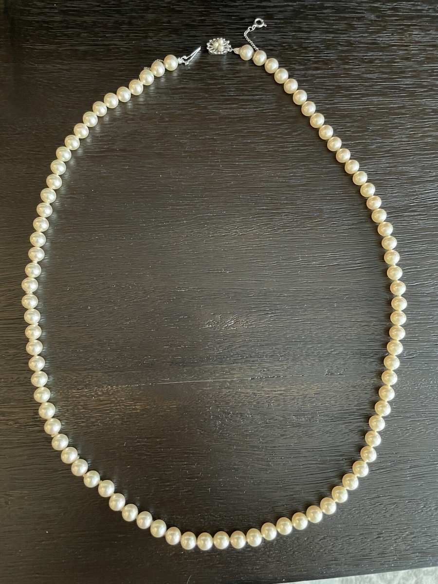 MAJORICA Pearl Classic 27” Length, 7mm Beautiful