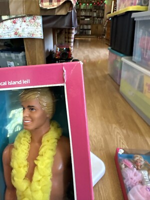 Barbie Tropical Ken Doll 1985 Vintage Mattel 1020 Swim Trunks & Lei Figure