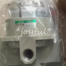 1PCS NEW CKD Pressure Reducing Valve 2302-2C-W