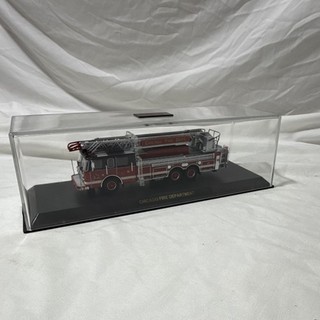 Code 3 Collectibles Chicago Pierce 2002 Pierce Dash New Ladder Fire Truck