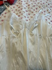 Vanity Fair Antron Nylon Beige Full Slip Lace Trim Spaghetti Strap Size 38
