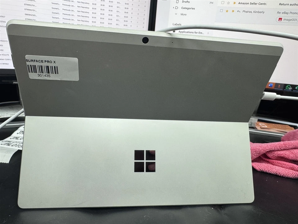 Microsoft Surface Pro X SQ1 13" 8GB/256GB Silver READ CAREFULLY (JMM14) - Image 2 of 2