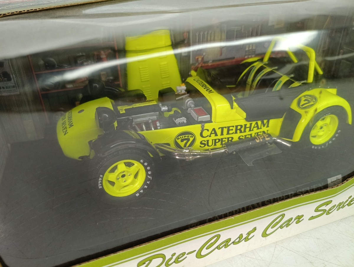 Kyosho 1:18 Caterham Super Seven JPE Diecast Model Car Boxed