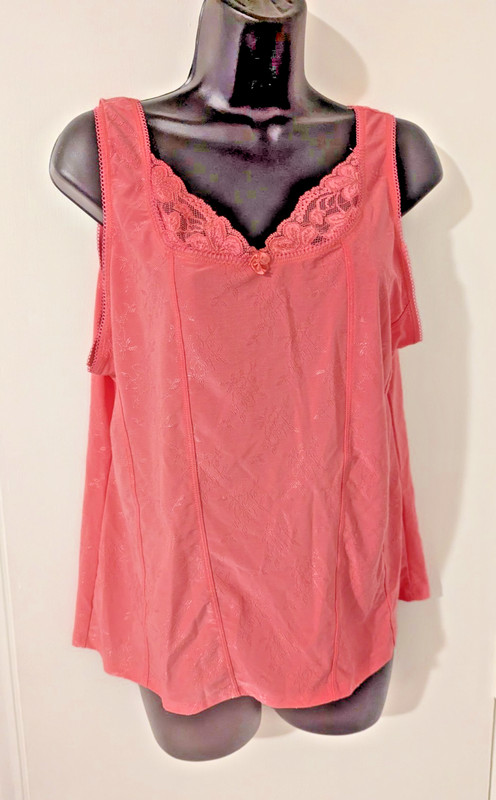 Delta Burke Two Piece Cami - NWOT - Size 2X & 3X - Pink