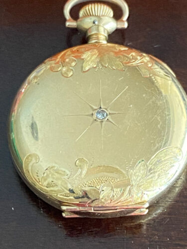 VINTAGE 3/0S HAMPDEN POCKET WATCH, GR. MOLLY STARK, KEEPING TIME, YEAR 1910 - Picture 1 of 7