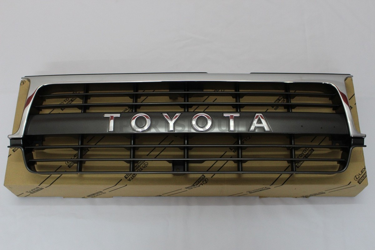 Toyota Land Cruiser FZJ80 FJ80 Front Radiator Grille | 53111-60100