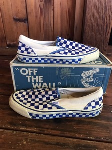 vans off the wall slippers