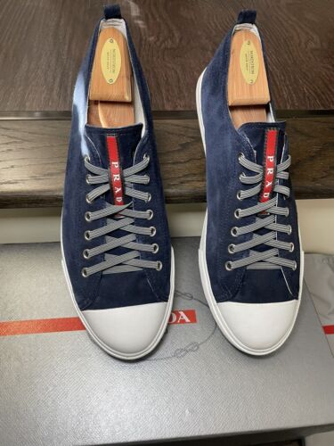 Men’s Prada Sneaker Size US 11. Comes With Everyth