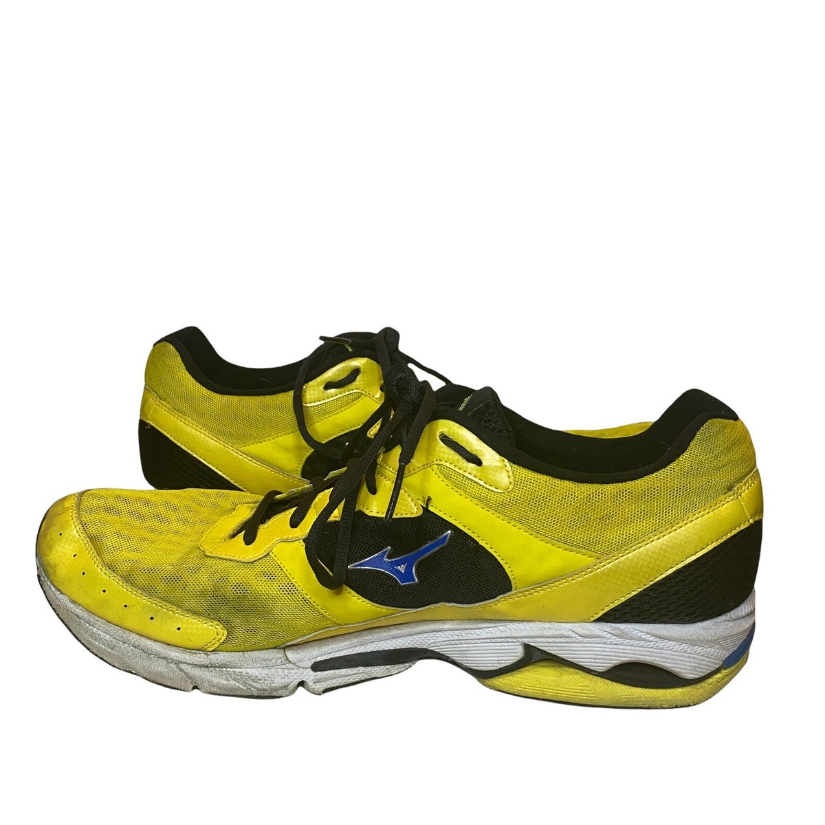 Yellow Mizuno Wave Rider 16 Men's Mizuno Wave Rider 16