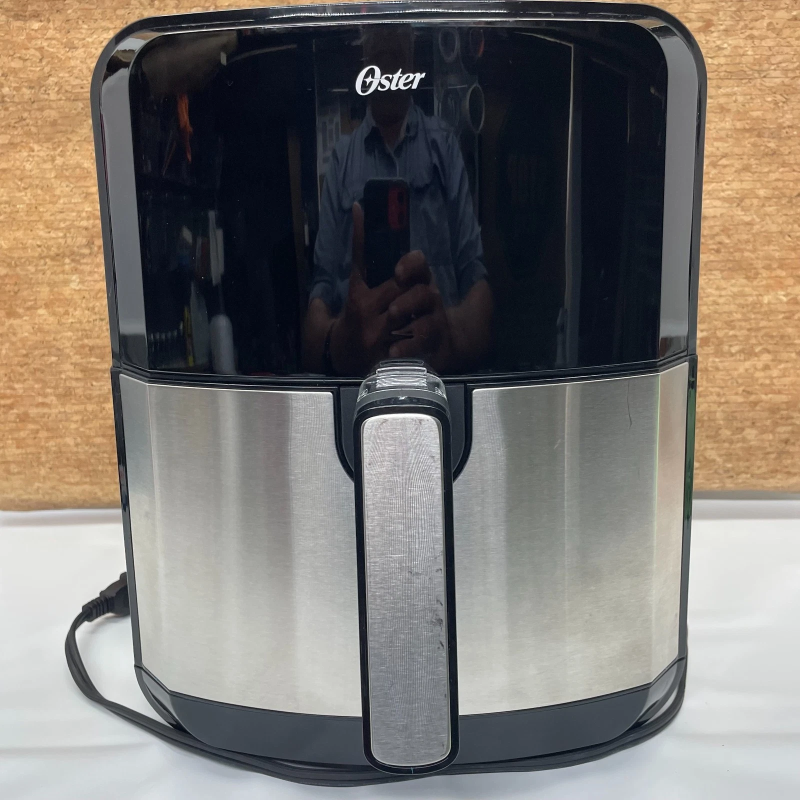Oster Diamond Force XL 5 Qt. Digital Air Fryer - 8-Function Touchscreen - Black
Opens in a new windo