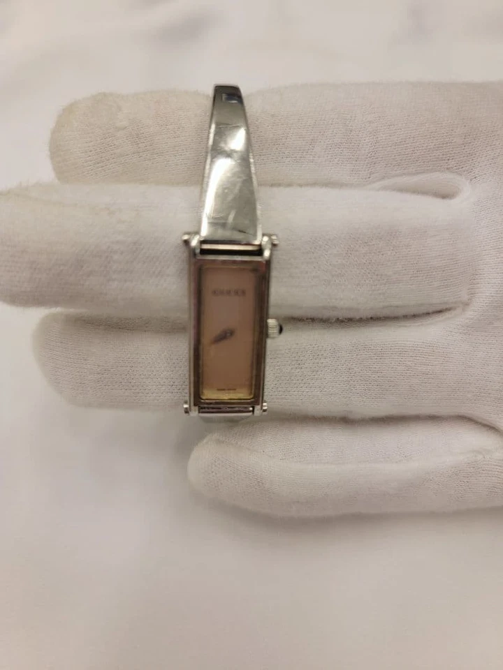 Orologio donna GUCCI 1500L analogico quadrante quarzo funzionante acciaio... - Immagine 2 di 4