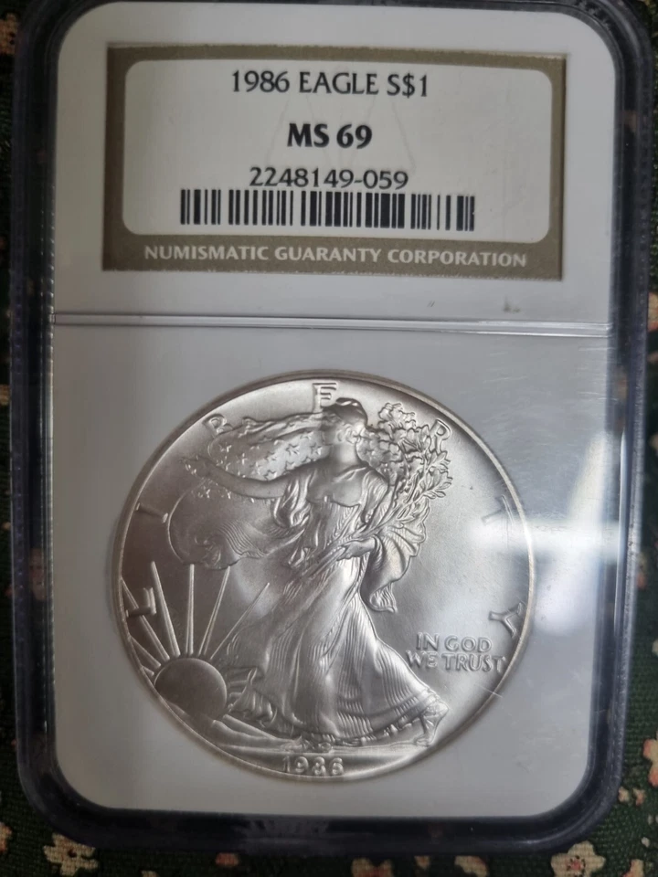 USA, 1$, 1986 NGC MS69 FIRST YEAR OF ISSUE SILVER EAGLE  4 PCS - Image 4 of 4