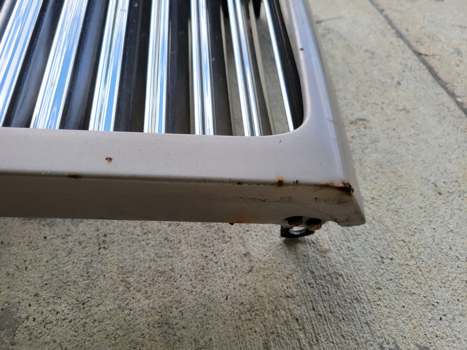1990 BENTLEY TURBO R FRONT GRILLE, OEM
