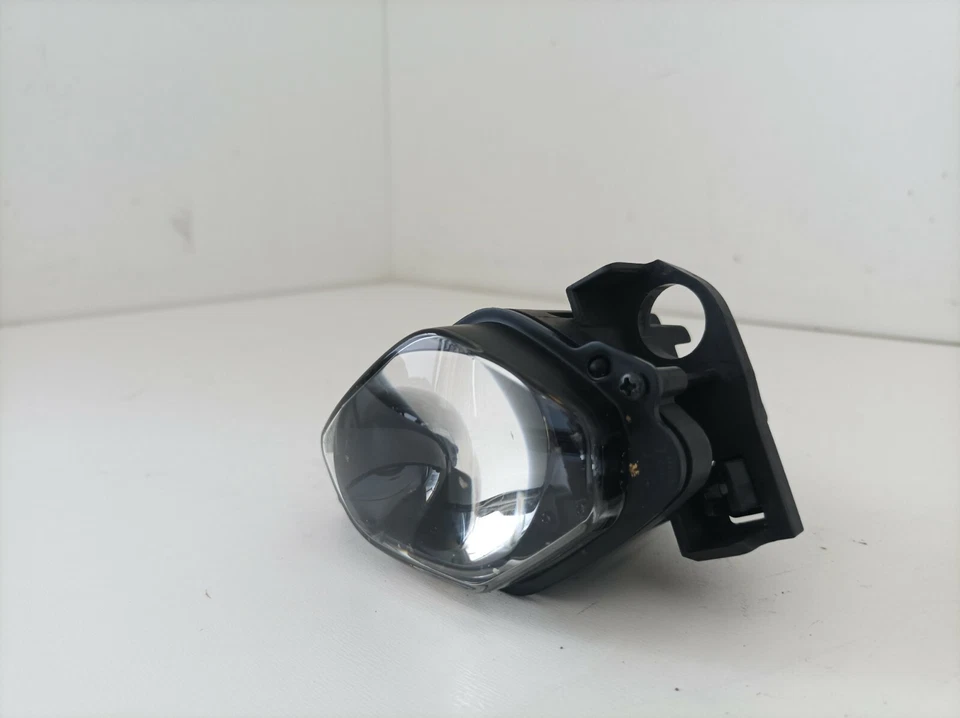 faro anteriore sx yamaha r1 M - Immagine 3 di 4