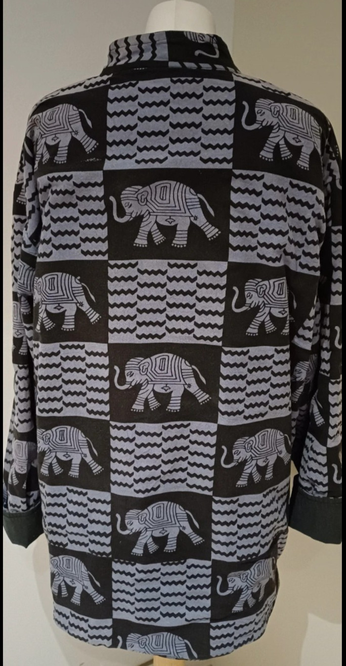 Vintage Silver Stream Elephant Pattern Cotton Bla… - image 5