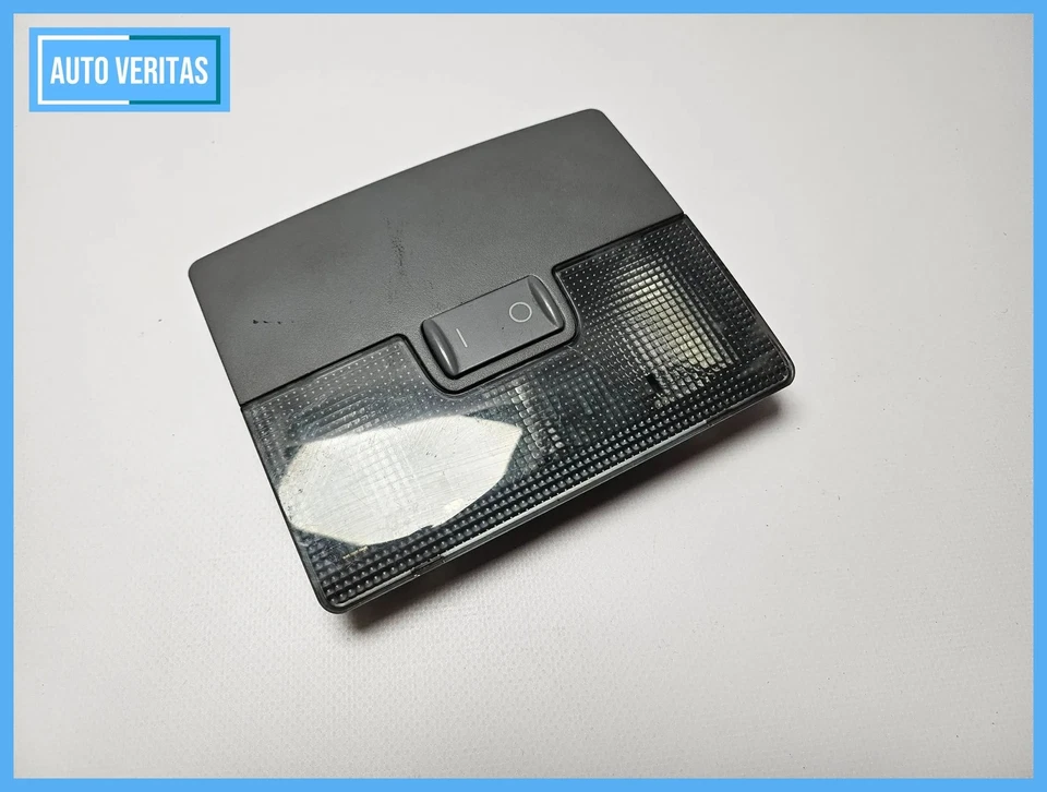 Audi A6 4B C5 A8 4D Interior lamp Reading lamp Lighting 4B0947105 - Image 2 of 4