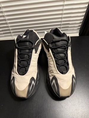 Adidas Yeezy Boost 700 MNVN Bone Size 9.5 Clean Condition Rare