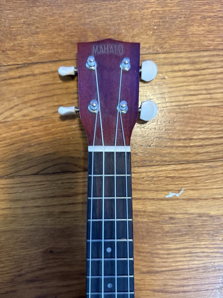 Mahalo Hano 系列 MH2 音乐会尤克里里复古自然 — 第 2/4 张图片