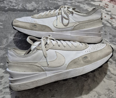 Nike Waffle One LTR/White Phantom UK 11,5 (DX9428 100)