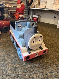 Rare Airflow Thomas The Tank Engine Train Pedal Car HEAVY METAL Works Great !