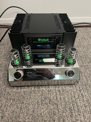McIntosh MA252 Integrated Amplifier Excellent
