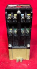 ALLEN BRADLEY DIRECT DRIVE AC RELAY 700-P800A1