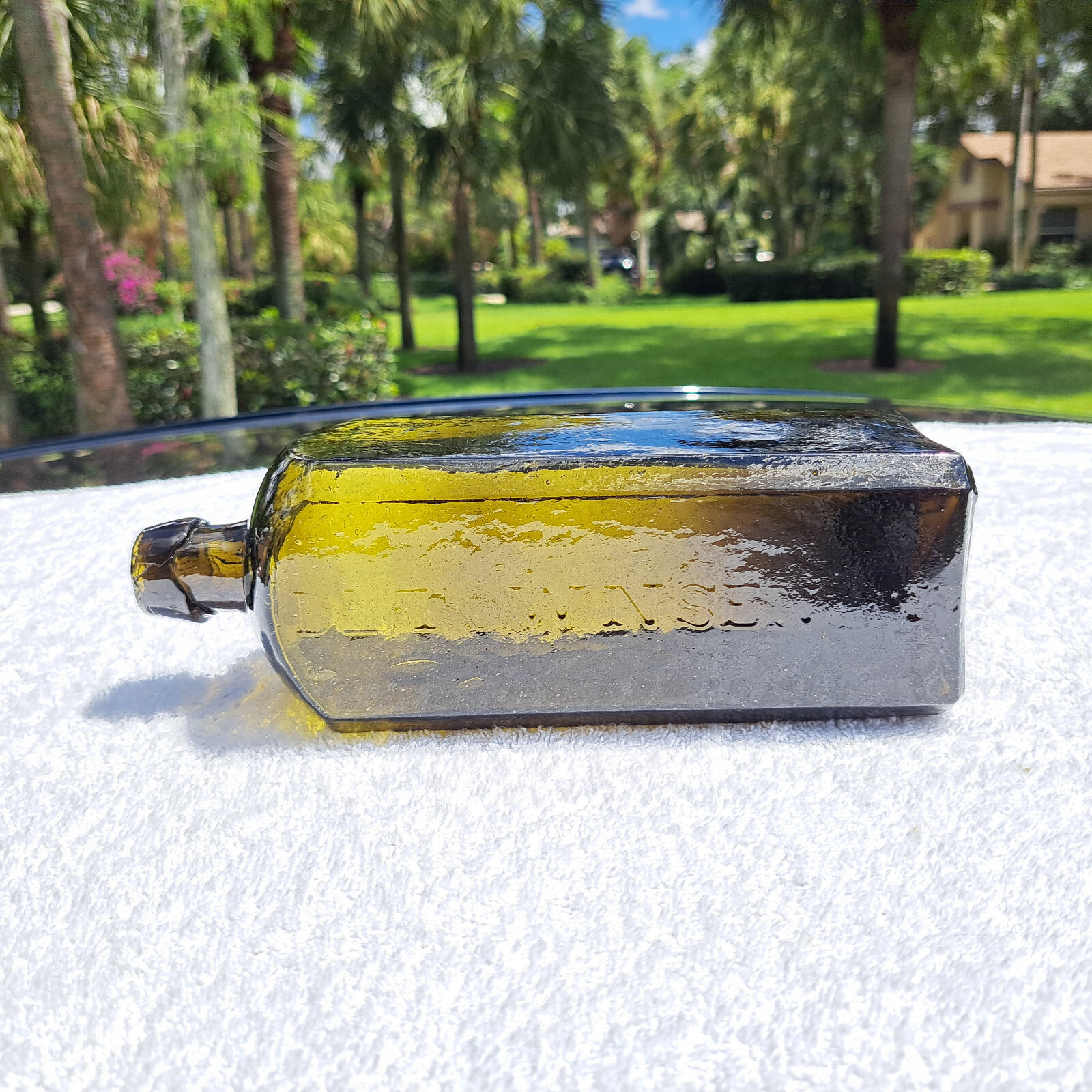1860'S ANTIQUE DR. TOWNSEND SARSAPARILLA BOTTLE! "SAND/STICKY BALL