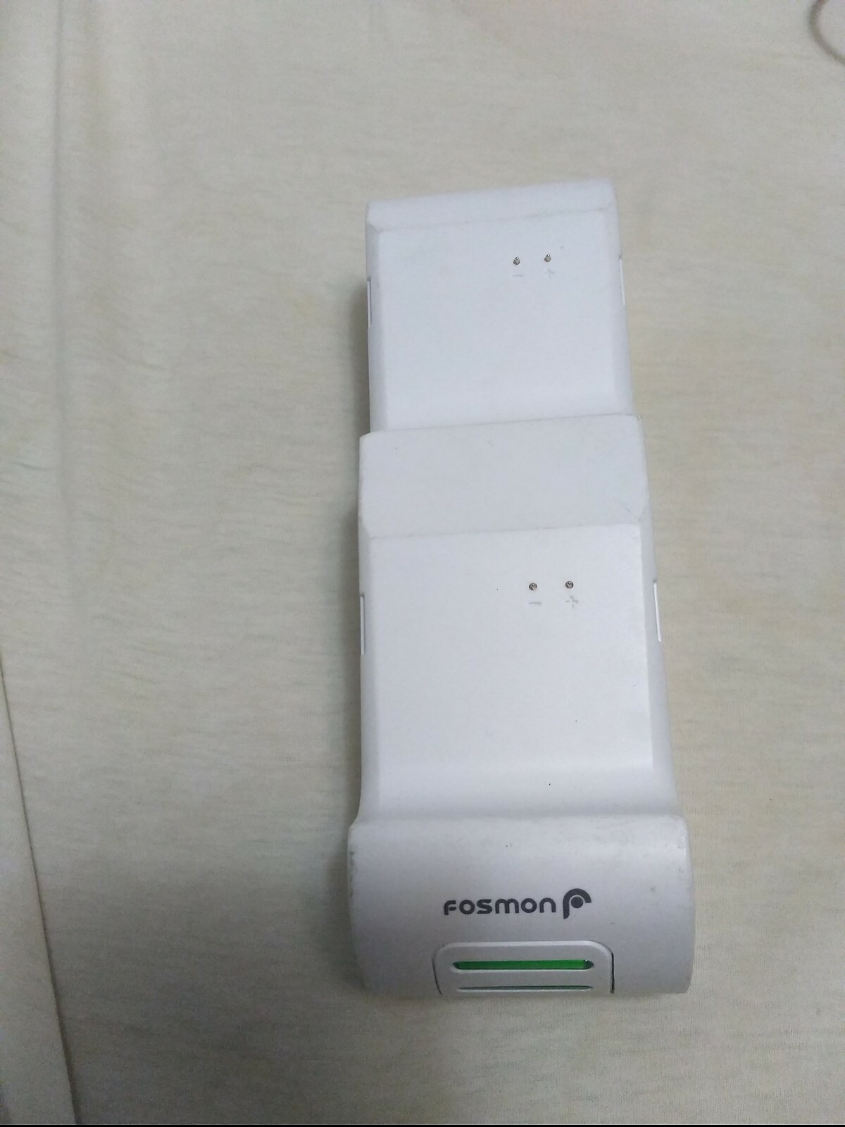 High Speed Dual Conductive Dock Charging Station Fosmon C-10709 for  Xbox One