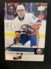 21-22 UD Extended Series Hockey Tribute Retro Gold Standard T-44 Mathew Barzal