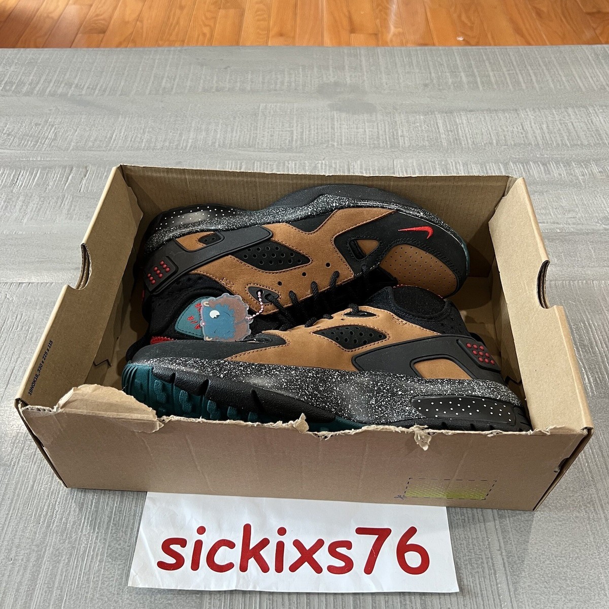 W Nike Air Mowabb NXN x Olivia Kim 'No Cover' 10.5-14/MNS 9-12.5