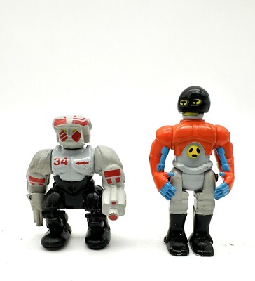 Micro Machines  Zbots Figures Lot of 2 Glaxar And Protok