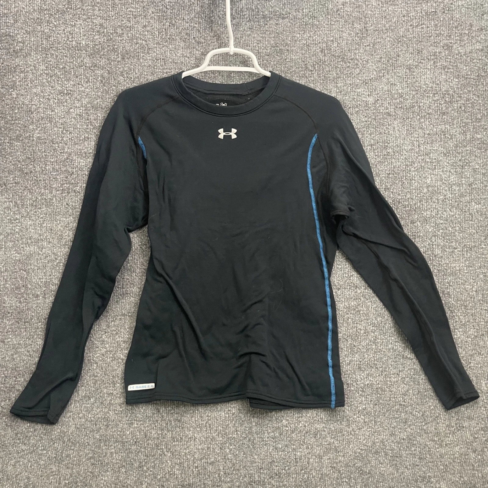 Under Armour Base 2.0 Shirt Mens Sz M Black Long Sleeve Thermal Base Layer