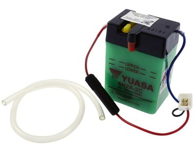 Batterie 6V 2Ah YUASA 6N2A-2C, ohne Säurepack, kompatibel für Honda SL70, CT70