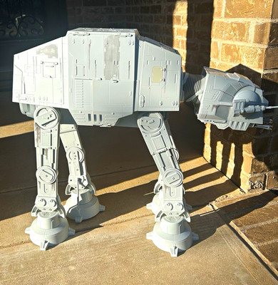 Star Wars Legacy Collection AT-AT (2010 Version) - 100% complete & Fully Working