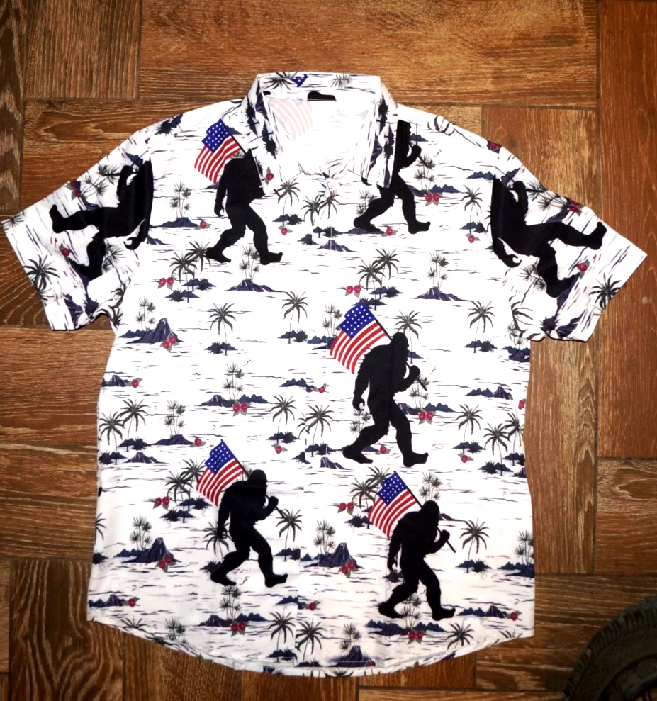 Hawaiian American Flag Bigfoot Shirt Medium Unisex 4th of July