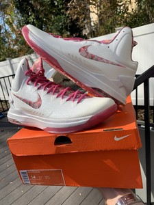 kd v aunt pearl