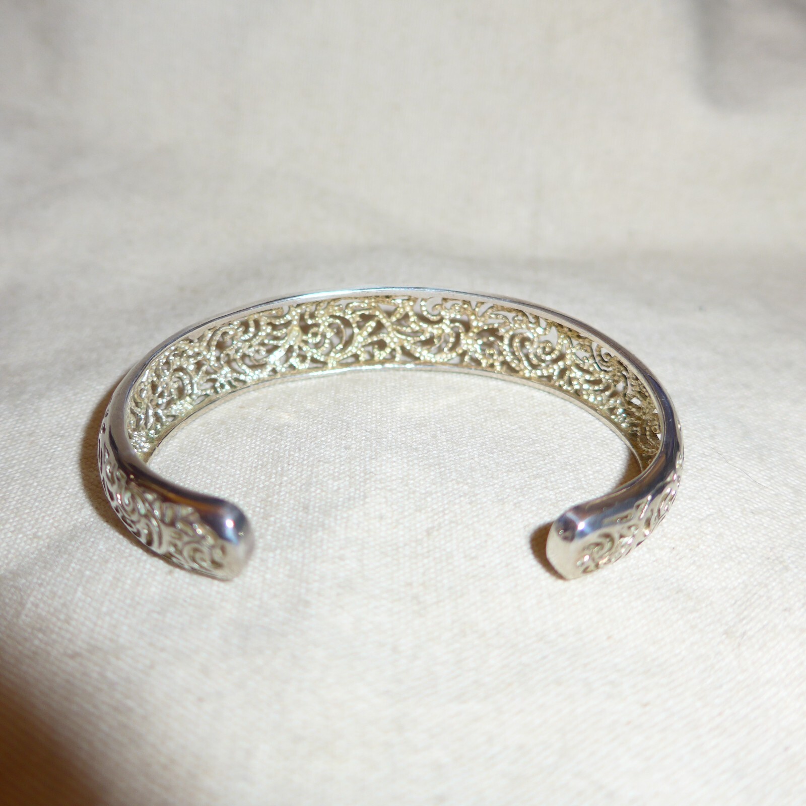925 Solid Silver Floral Filagree Cuff Bracelet 7" - image 4