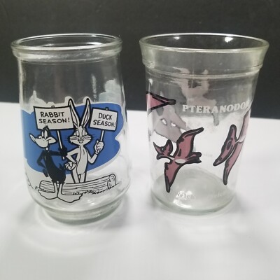 Welch's Pteranodon Dinosaur Jelly Juice Glass & Bugs Bunny Daffy Duck Vintage 2
